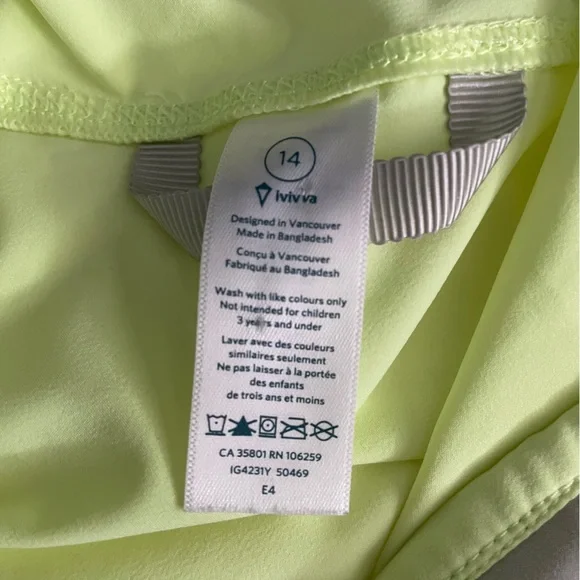 Ivivva 1/2 Zip Hooded Warm Up Jacket Size 14